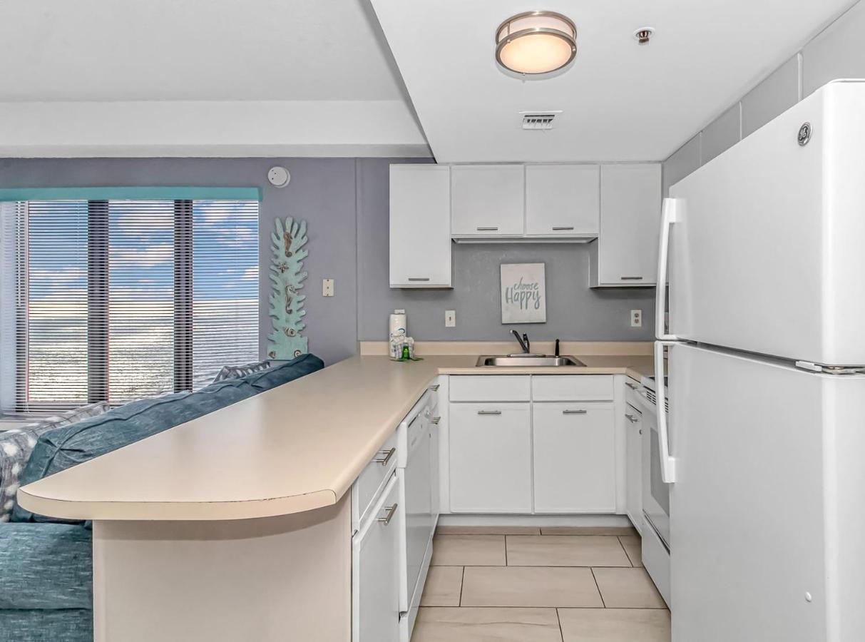 Angled Oceanfront Studio With Incredible Views! Palace Resort 1003 - Sleeps 4 Guests Myrtle Beach Exterior foto